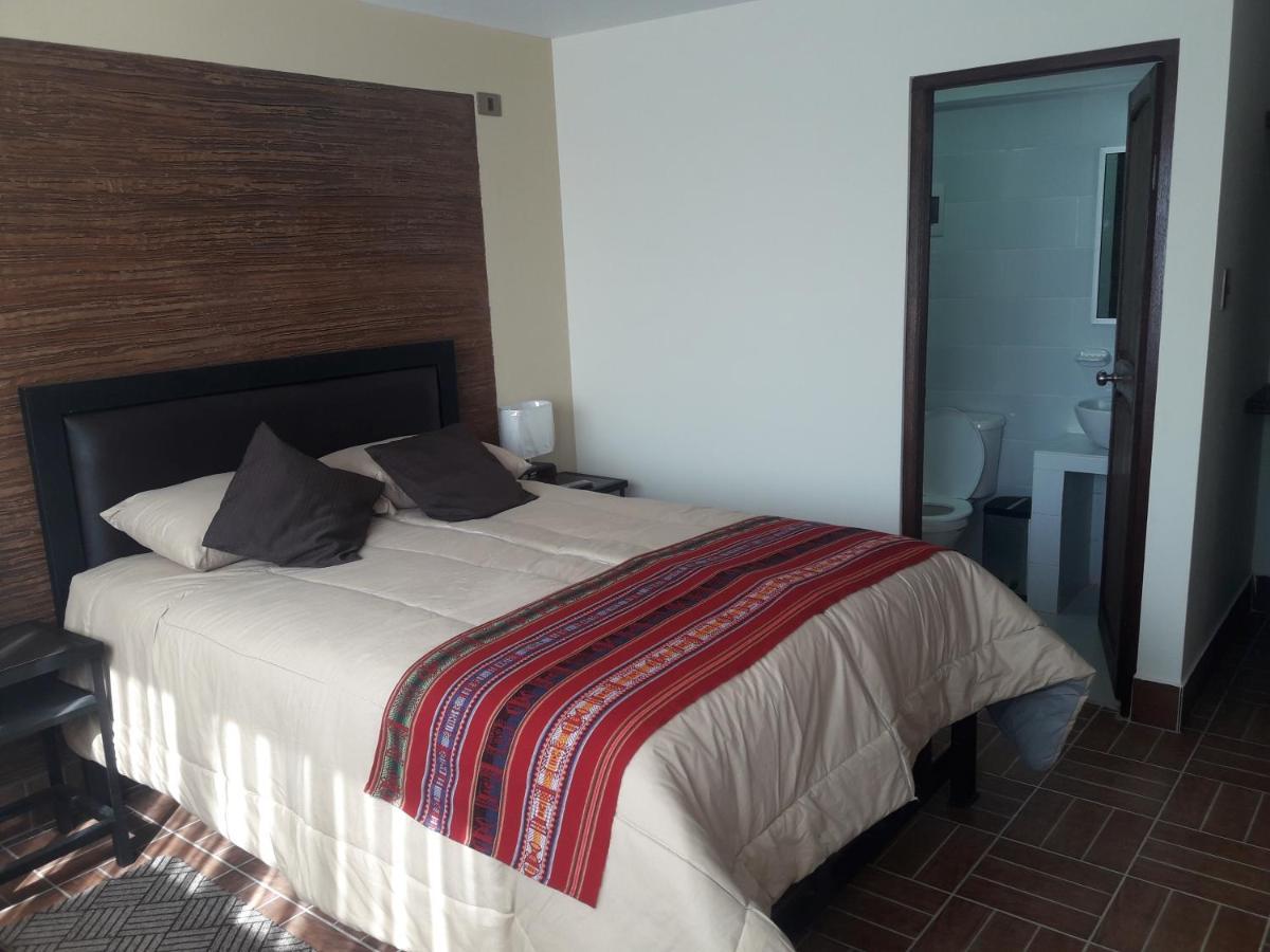 Hostal Jerian Uyuni Esterno foto