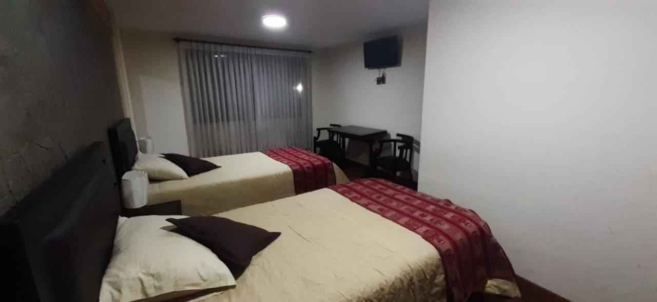 Hostal Jerian Uyuni Esterno foto