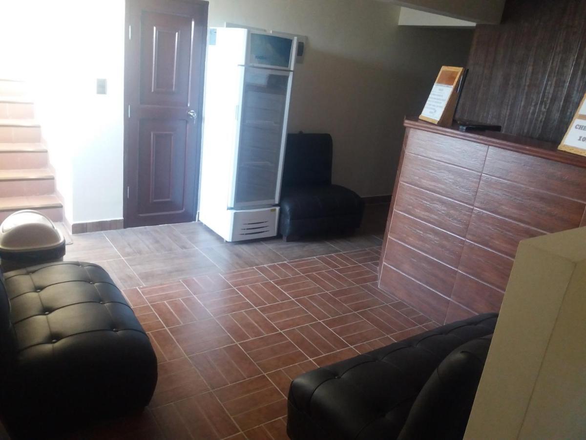 Hostal Jerian Uyuni Esterno foto